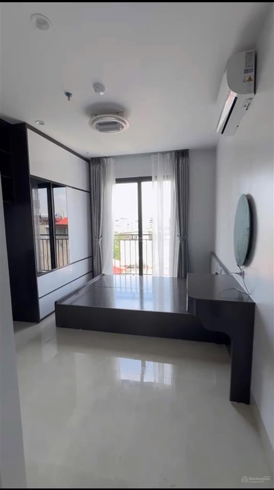 Hàng hiếm ccmn cạnh công viên hòa bình gà đẻ trứng vàng!