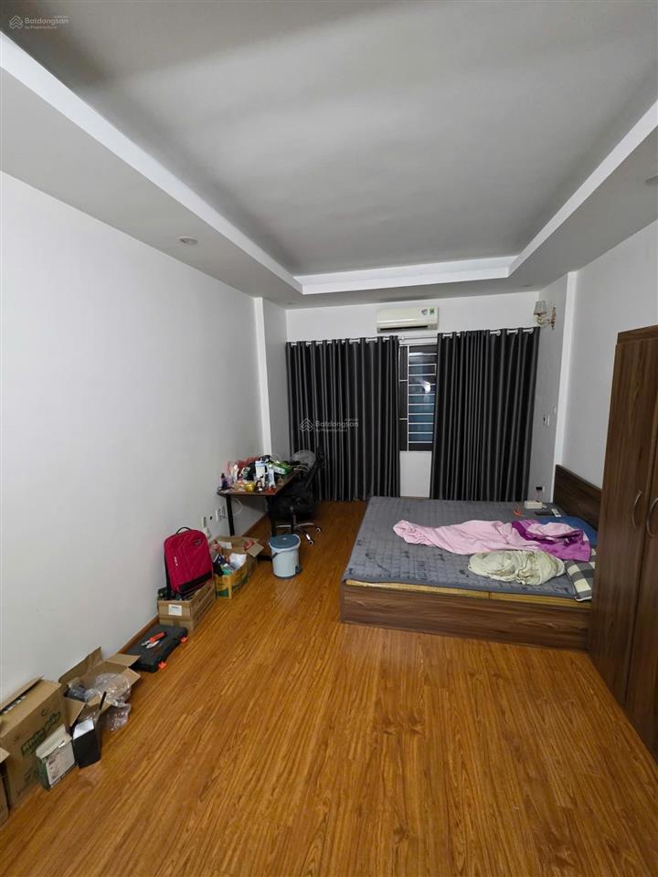 Hàng hiếm kiều mai nhà đẹp 5 tầng giá chỉ 5,7 tỷ!