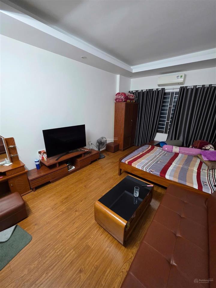Hàng hiếm kiều mai nhà đẹp 5 tầng giá chỉ 5,7 tỷ!