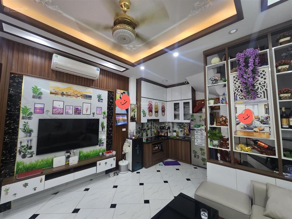 Hàng hiếm văn hội lô góc 2 thoáng 5 tầng đẹp chỉ 7,5 tỷ!