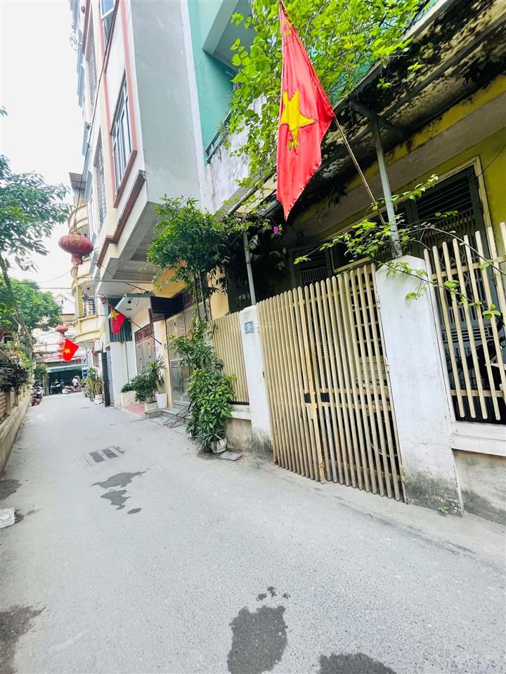 Hàng đẹp phú đô nhà dân xây chắc chắn 50m 4 tầng giá 8,8 tỷ!