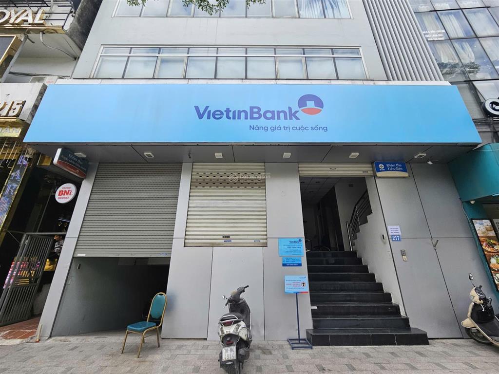 Cho thuê 3 tầng nhà mặt phố 217 xã đàn  mặt tiền đẹp, vị trí vàng đống đa