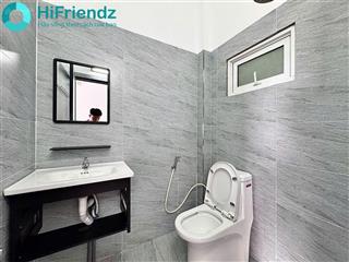 Sang nhượng phòng  hướng quận 1
