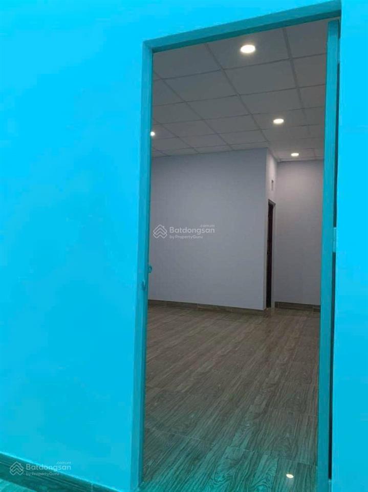 Nhà đẹp ở ngay  mặt tiền thụt  diện tích lớn 80m2 ngang 4 x 20m6.8 tỷ