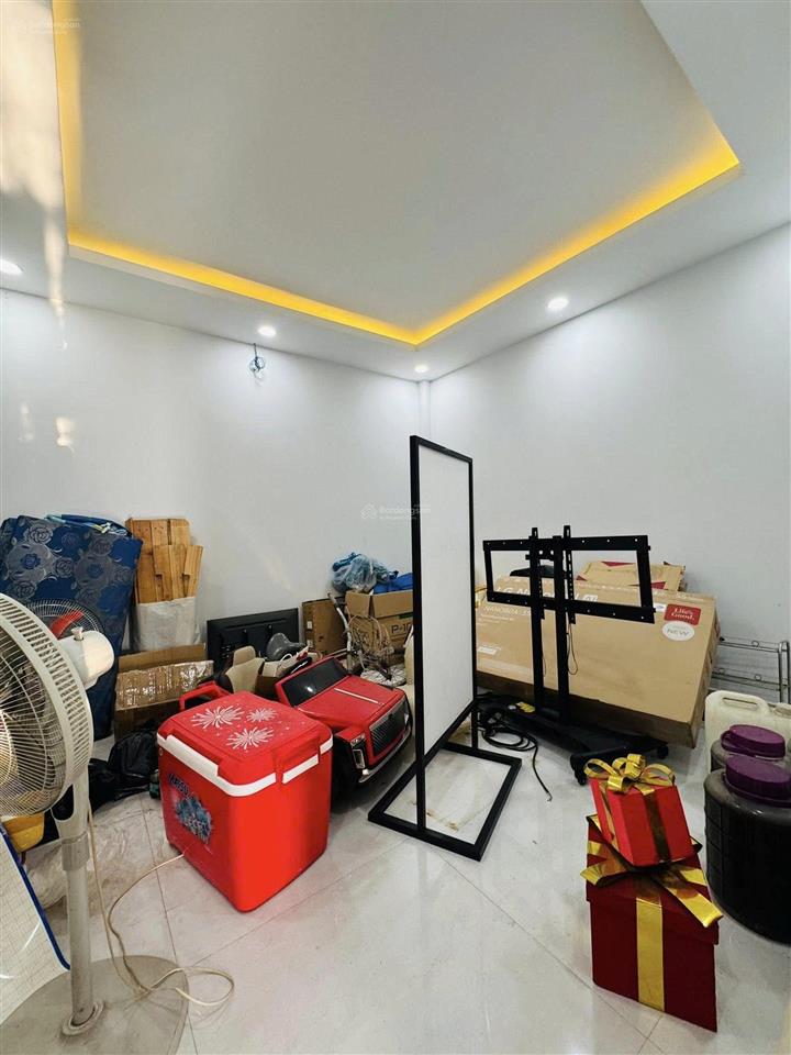 Hẻm xe hơi vf3 đỗ cửa  phú thọ hoà, tân phú  nhà đẹp ở ngay  chỉ 6.8 tỷ