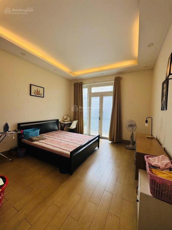 Nhà 3 tầng khu phú thọ hòa ngang 4m dễ thiết kế  gần nhiều trường đại học  khu phố ăn đêm sầm uất