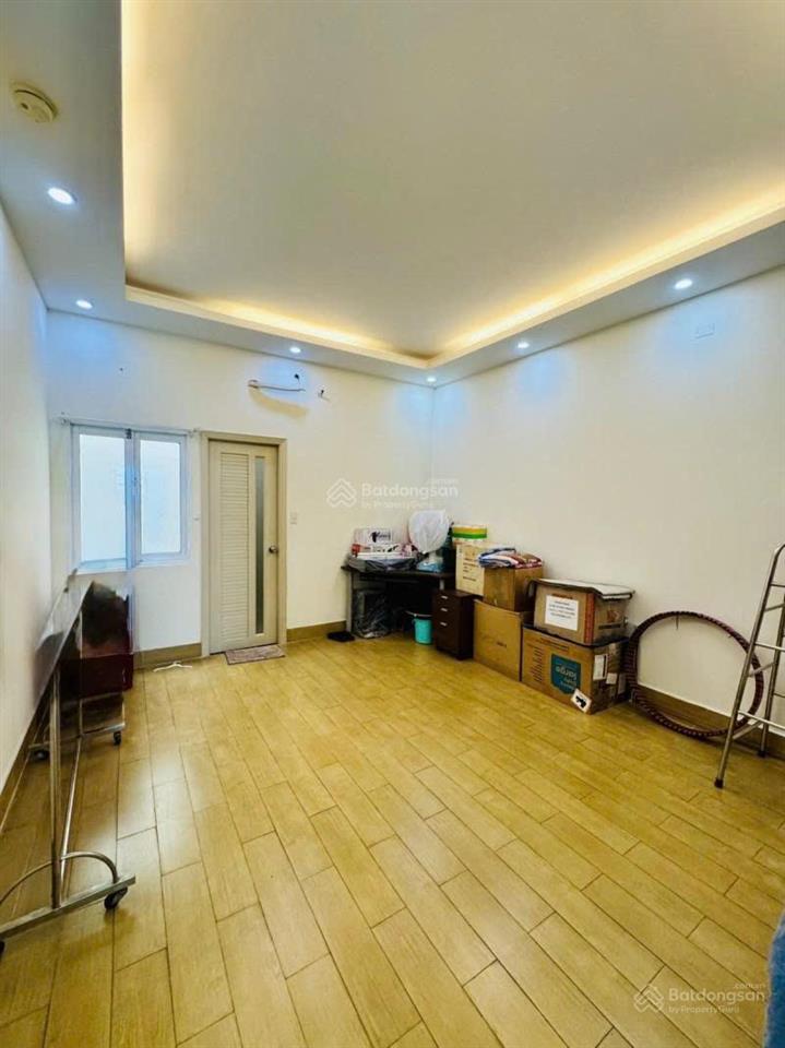 Nhà 3 tầng khu phú thọ hòa ngang 4m dễ thiết kế  gần nhiều trường đại học  khu phố ăn đêm sầm uất