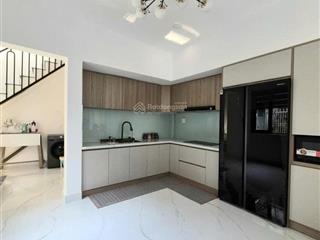 Sát mặt tiền, ô tô đỗ cửa, full nội thất phú thọ hòa tân phú56m27.2 tỷ