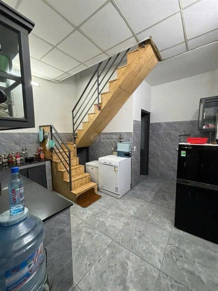 Hẻm xe tải 1 bước ra mặt tiền vườn lài  sổ a4 hoàn công đủ  cho thuê 15 triệu/ tháng77m29.7 tỷ