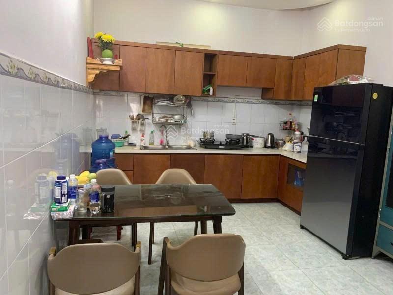 Nhà đẹp ở liền  lô góc 2 mặt thoáng. đường nguyễn vĩnh hảo tân phú 3.6 x 13m 46m²