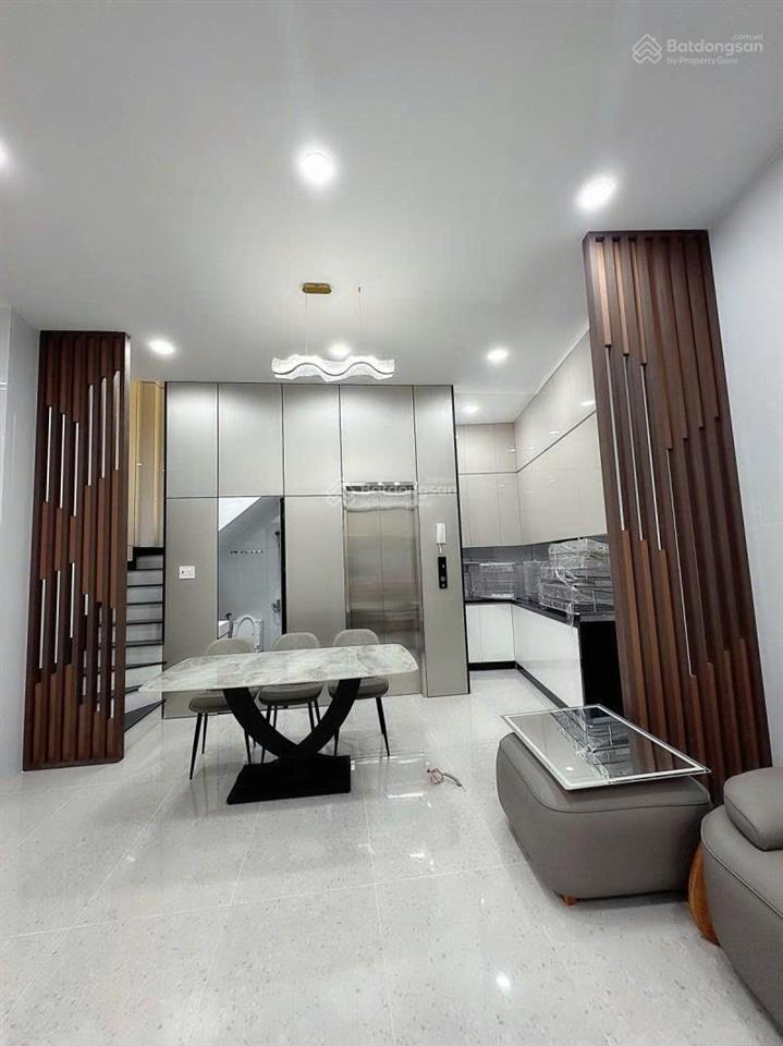 Nhà 4 tầng mới đẹp thang máy full nội thất ô tô đỗ cửa trung tâm tân bình đường âu cơ 48m²
