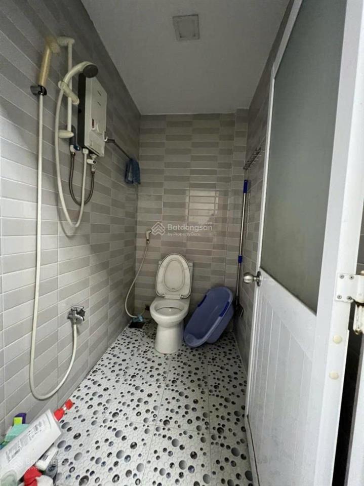 Nhà mới về phú thọ hòa 2 tầng ngay sát mặt tiền phú thọ hòa tân phú