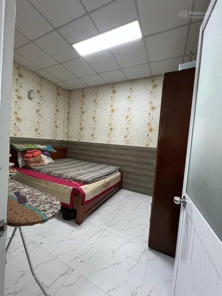 Nhà mới về phú thọ hòa 2 tầng ngay sát mặt tiền phú thọ hòa tân phú