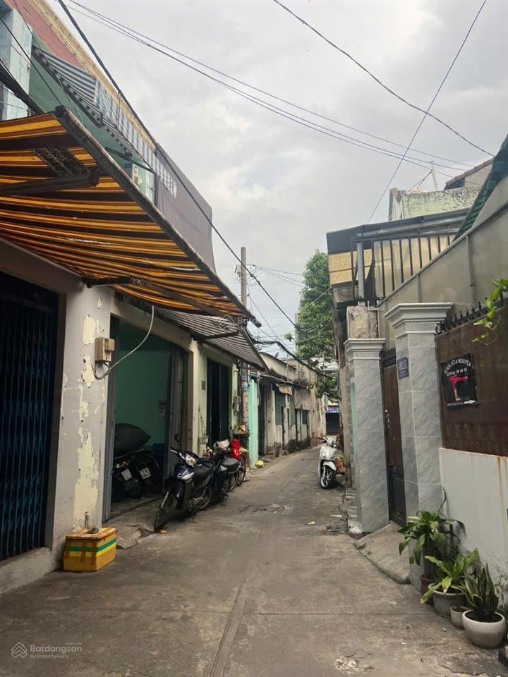 Nhà mới về phú thọ hòa 2 tầng ngay sát mặt tiền phú thọ hòa tân phú