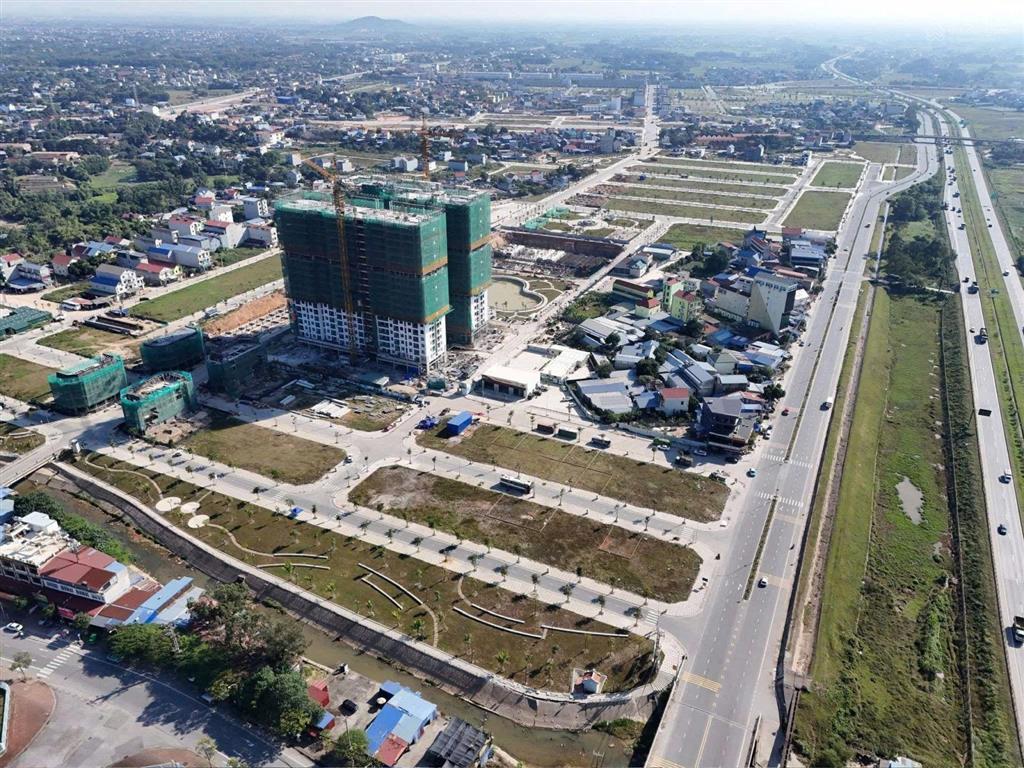 Căn hộ chính chủ tầng 6 chung cư yên bình complex, 26 triệu/m2, 67.4m2