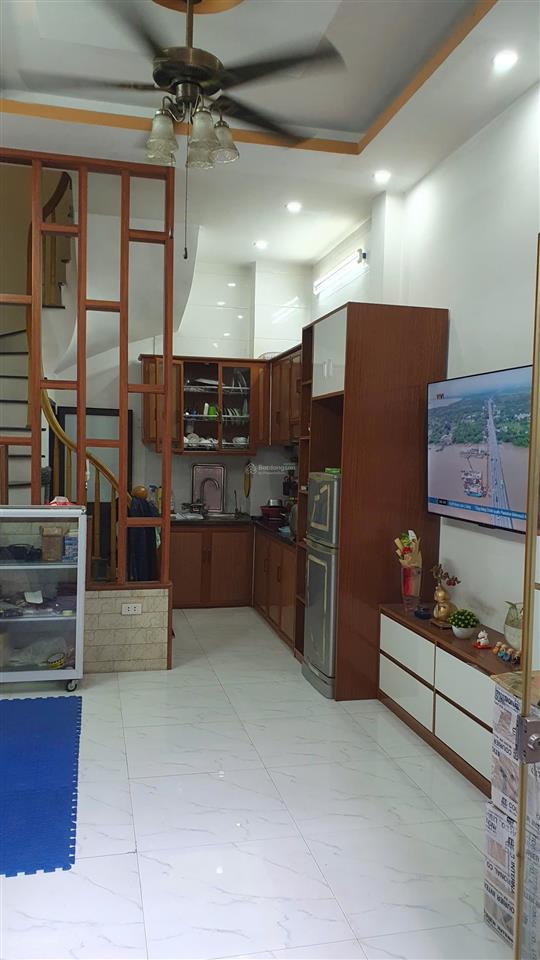 Nhà 4 tầng 30m² nam dư 3 ngủ tiềm năng cách đường ô tô tránh 40m gần chợ, trường, bệnh viện