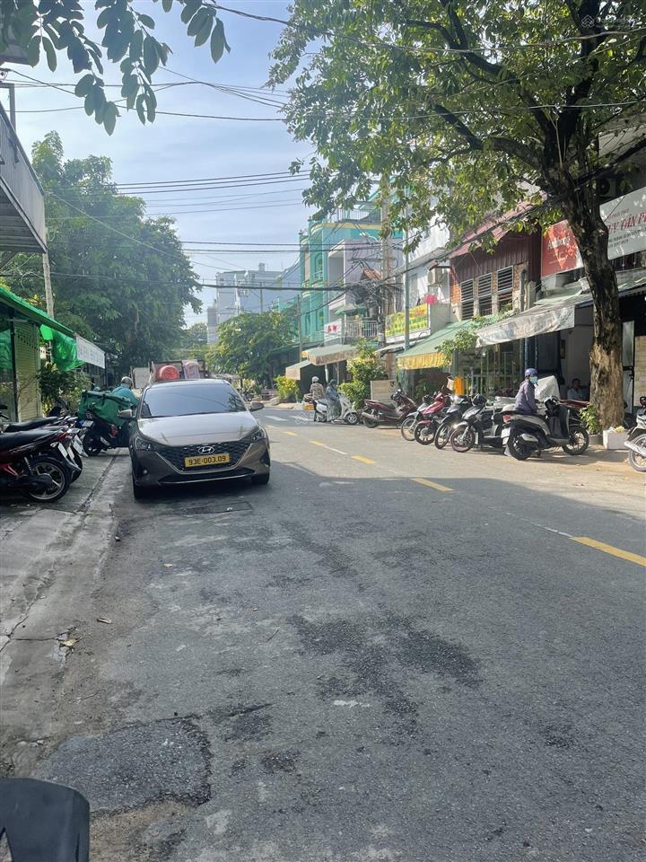Cho thuê mt đỗ bí, phú thạnh, dt8x19m, cấp 4, giá 21 tr/tháng