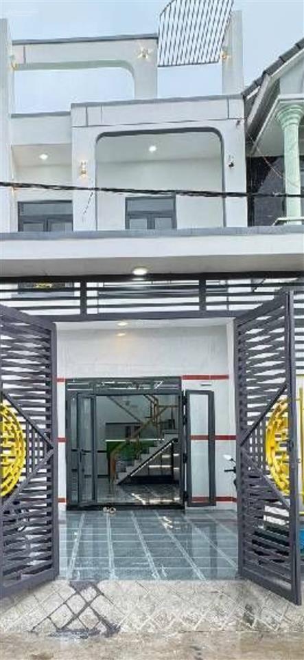 Bán. căn nhà. một /. ra đường nguyễn thị định. dt 53m. 2 tầng 4pn 2wc. chủ nhiệt bán gấp