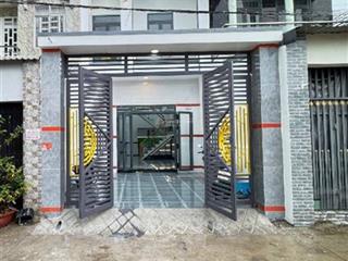 Bán. căn nhà. một /. ra đường nguyễn thị định. dt 53m. 2 tầng 4pn 2wc. chủ nhiệt bán gấp