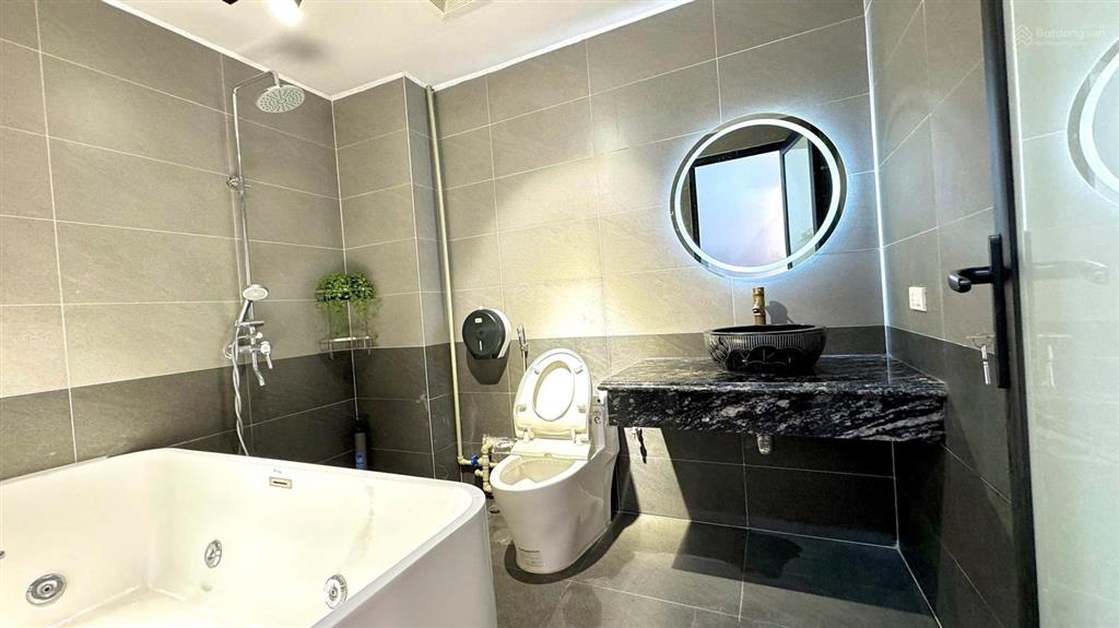 Còn 1 phòng hiếm có 1 ngủ 1 khách giá siêu hời