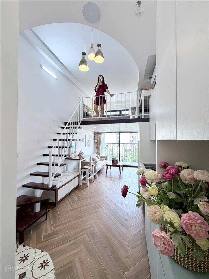 Huỳnh thúc kháng, cách mặt phố 30m, ban công to rộng thoáng sáng, không gian yên tĩnh riêng tư