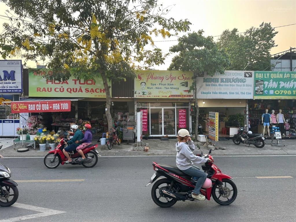 Bán đất mặt tiền vĩnh tân tân uyên  sát vsip 2  đang có thu nhập 58tr/tháng