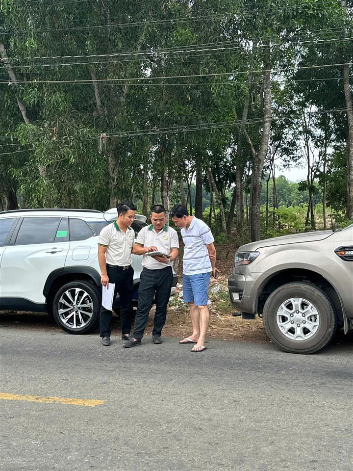 Bán đất minh thành chơn thành 150m2  thổ cư 100%  mặt tiền đường nhựa t  20