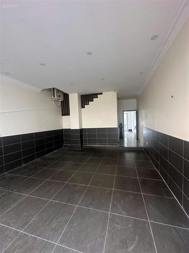 Bán shophouse unitown thủ dầu một  mặt tiền bùi thị xuân  460m2 sàn  12.5 tỷ