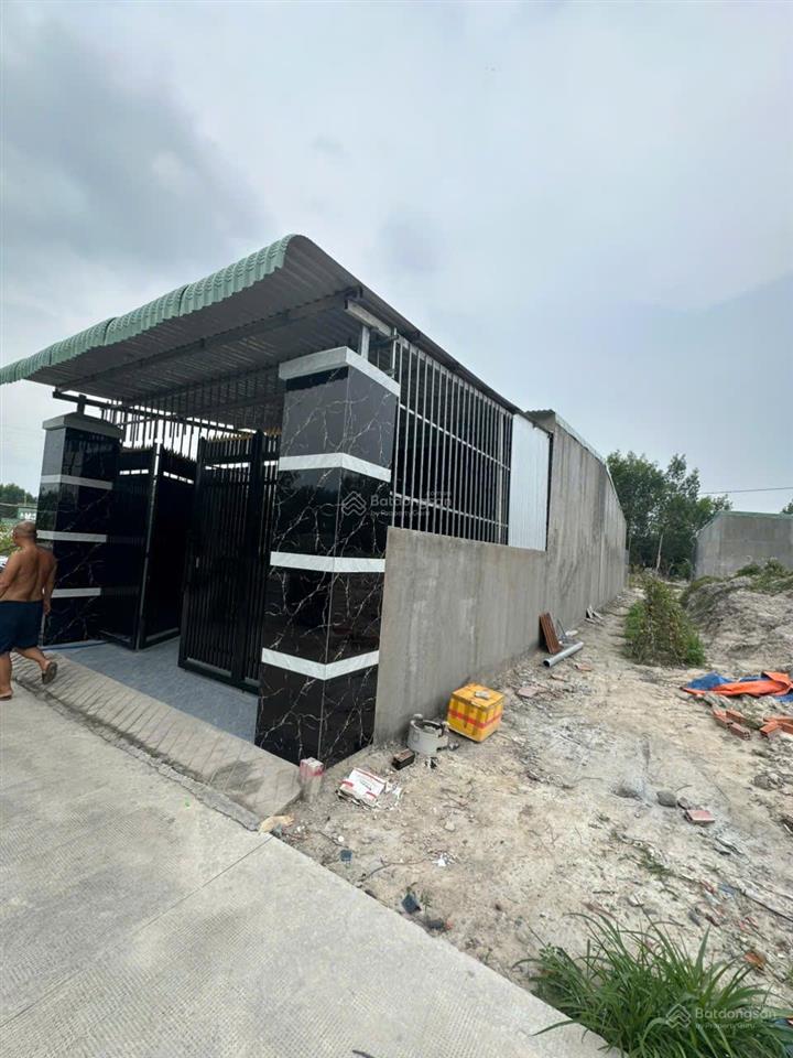 Bán nhà đất tại chơn thành, bình phước  diện tích 300m2 (10x30m)  giá thương lượng