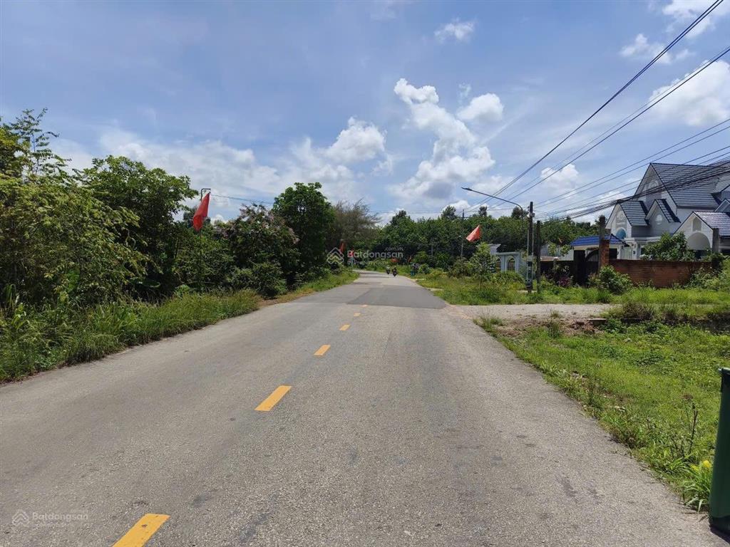 Bán đất mặt tiền đh506 5.600m thổ cư 2 mặt tiền đường nhựa