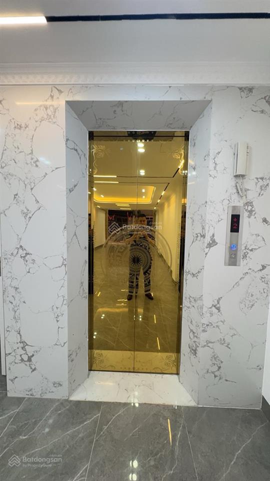 Bán nhà 7t khu phân lô có hè phố kim đồng, hoàng mai, hà nội. giá 23,3tỷ