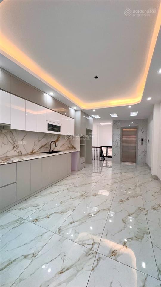 Bán nhà 7t khu phân lô có hè phố kim đồng, hoàng mai, hà nội. giá 23,3tỷ