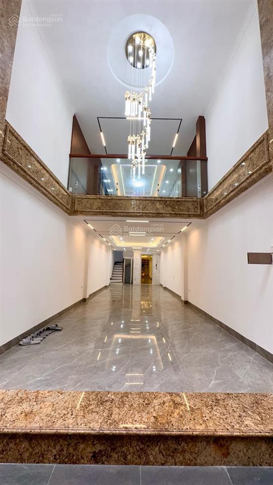 Bán nhà 7t khu phân lô có hè phố kim đồng, hoàng mai, hà nội. giá 23,3tỷ