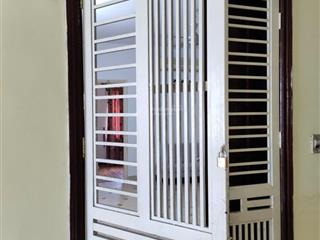 Chính chủ cần bán nhanh căn 409 g4 mặt phố vũ phạm hàm 3n 2vs 2 ban công 107m2 sổ đỏ
