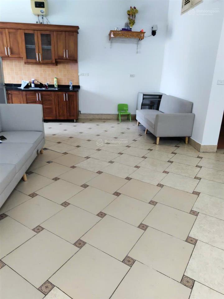 Chính chủ cần bán nhanh căn 409 g4 mặt phố vũ phạm hàm 3n 2vs 2 ban công 107m2 sổ đỏ