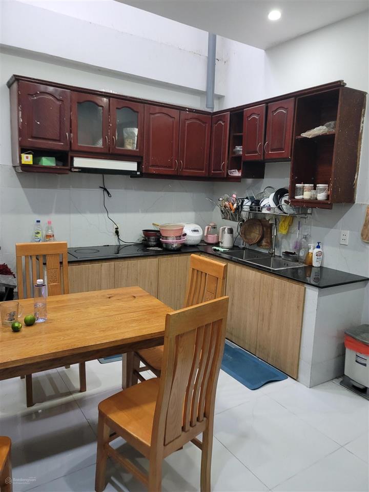 Nhà 2 tầng 5,2*22m, mặt tiền chợ nghĩa phát p7 tân bình 17.48tỷ