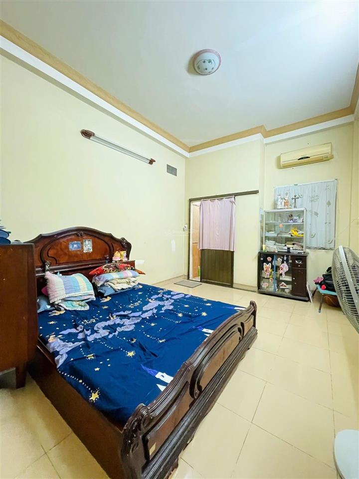 Bán nhà 4 tầng đẹp  hẻm 6m nguyễn văn quá quận 12  giáp gò vấp 80m² chỉ 6,99 tỷ