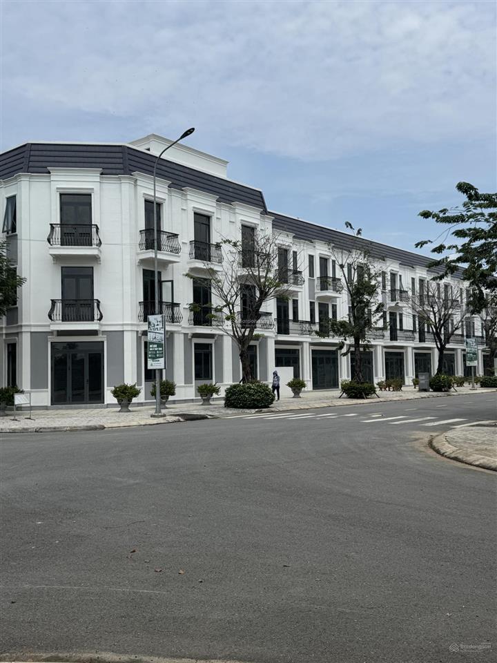 Biệt thự song lập hud mê linh bt 07  x dt 268,5m giá chỉ hơn 19 tỷ