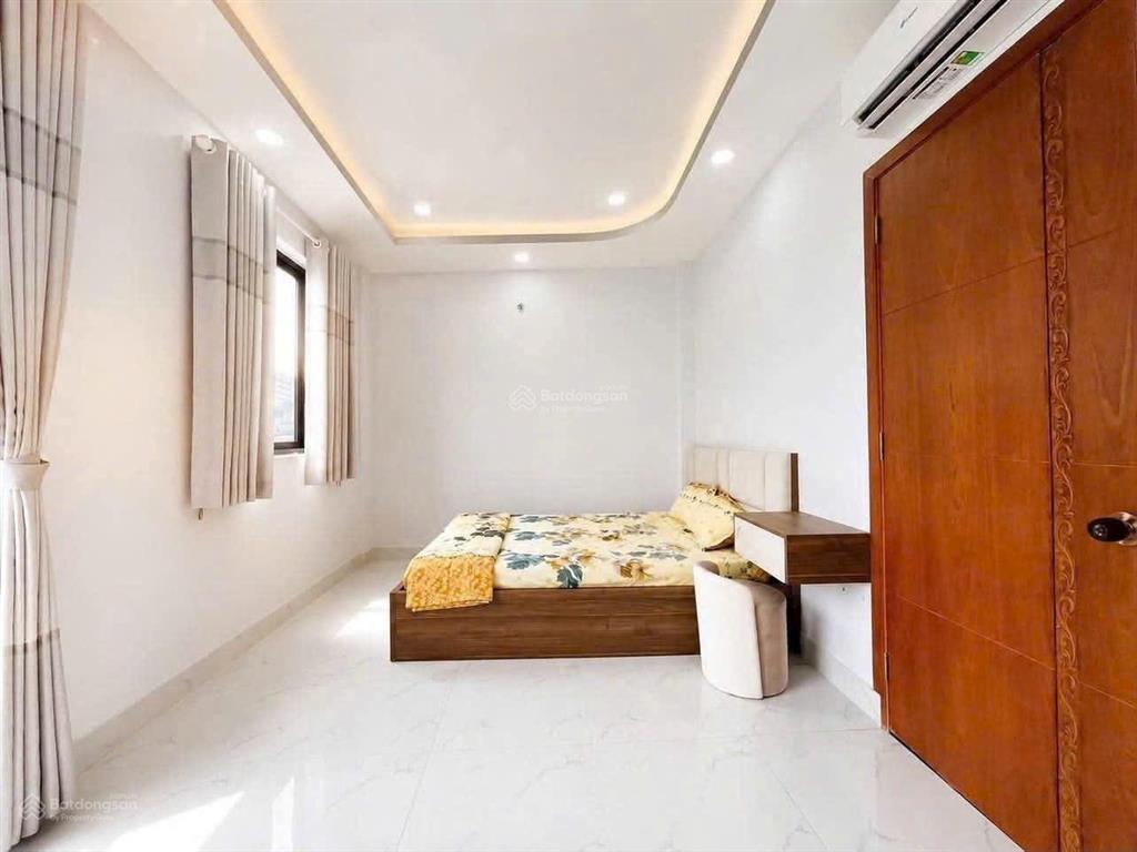 Nhà ngang 6m. ngay nguyễn thượng hiền, p5, bình thạnh