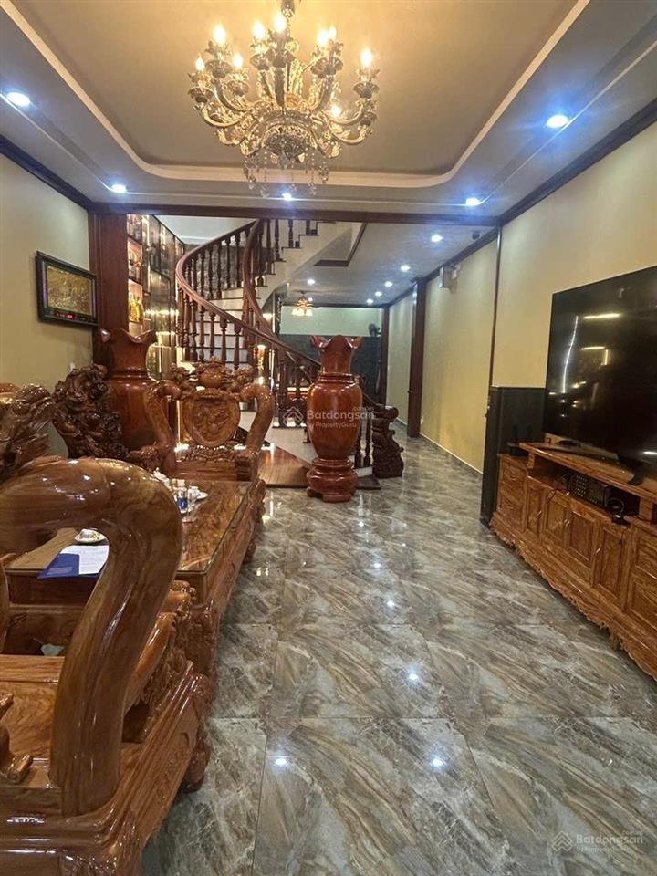 Bán nhà mặt phố tại lê thúc hoạch, 9 tỷ, 70m2, chính chủ, giá ưu đãi