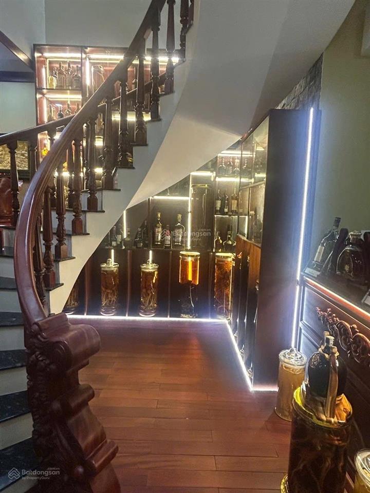 Bán nhà mặt phố tại lê thúc hoạch, 9 tỷ, 70m2, chính chủ, giá ưu đãi