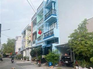 Bán gấp đất đường 21 nguyễn xiển q9  105m2 (5x21)  sát vinhomes grand park  đường tải thông