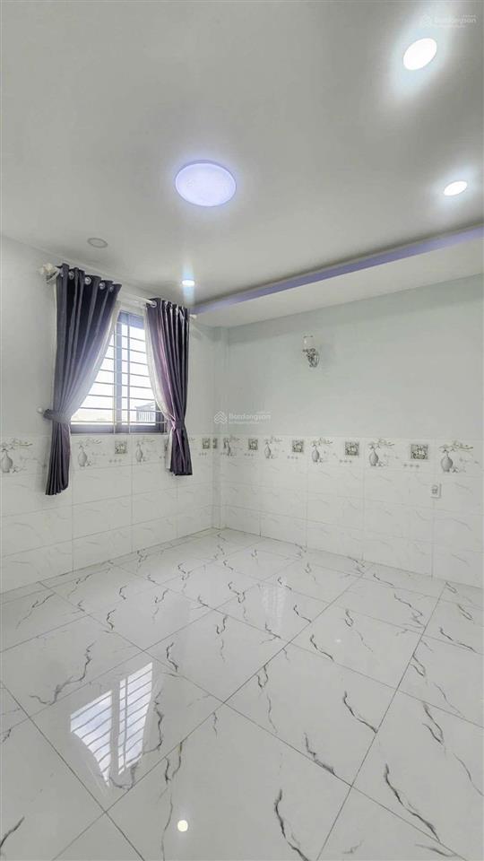 Bán np tại đặng thúc vịnh, 8 tỷ, 47.6m2, 3pn, 4wc