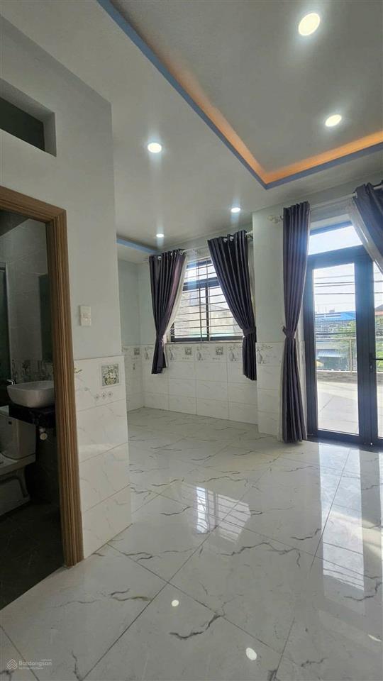 Bán np tại đặng thúc vịnh, 8 tỷ, 47.6m2, 3pn, 4wc