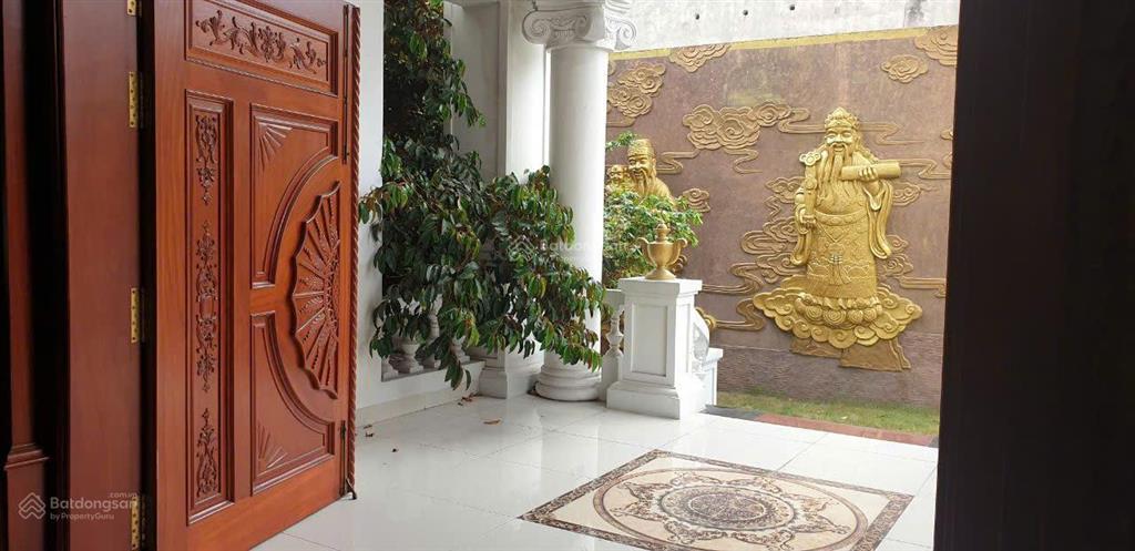 Siêu biệt thự đông bắc q12  1233,9m2  5 tầng  có hồ bơi, thang máy
