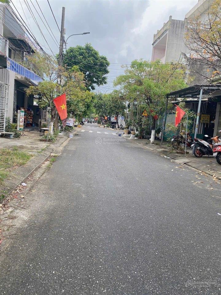 Nhà gần biển xuân thiều chỉ 200m ra biển diện tích hơn 100m