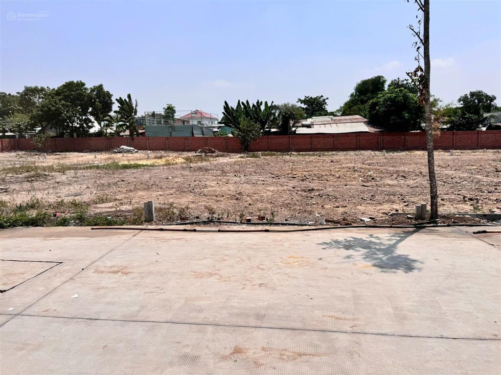 1,35 tỷ 1 lô đất 100m2 full thổ cư củ chi, tp.hcm