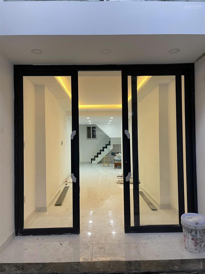 Bán nhà hxh ngay 486 cao thắng quận 1047m(3,4x14)m  6 tầng ,8pn, 9 wc hdt 50 triệu giá 12 tỷ