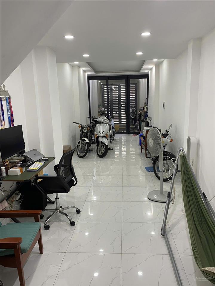 Bán nhà tốt hẻm oto 3/45 thành thái quận 103x16m 5 tầng cho thuê 30tr/tháng 10 tỷ