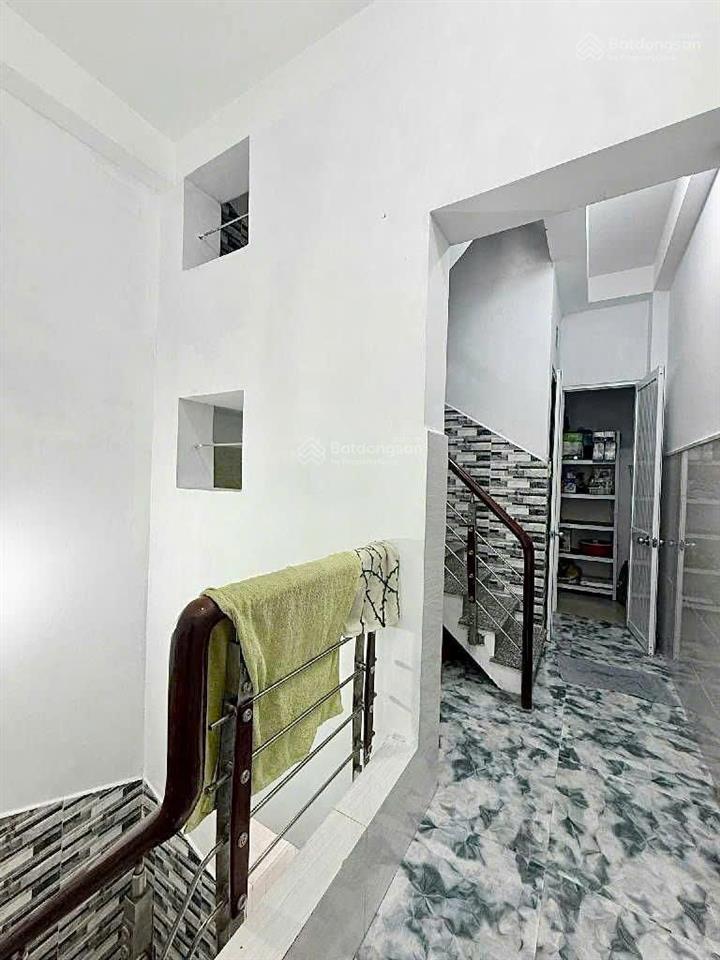 Bán nhà 5.75 tỷ ngay 135/10 nguyễn trãi,q5 3pn 4wc hẻm sạch, sát xe hơi 3x10m, 4 tầng